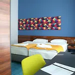 Arche Tobaco 3* Lodz