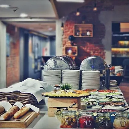 Arche Tobaco 3* Лодзь
