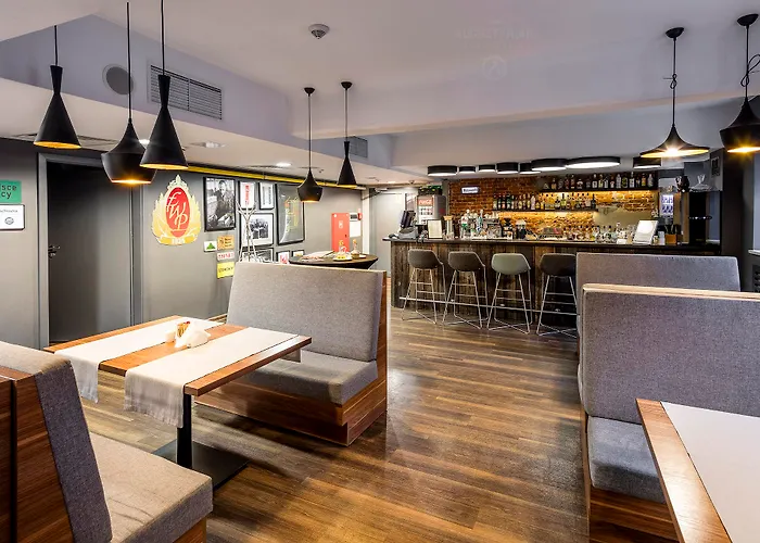 Arche Tobaco 3* Łódź