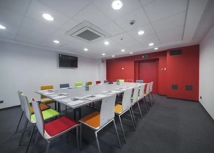 Arche Tobaco Готель Лодзь